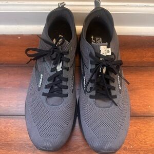 Brooks Women’s Gray and Black Athletic Shoes